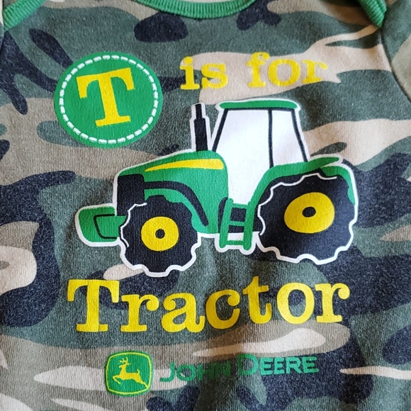 Boys John Deere bodysuit size 6 months - Picture 2 of 4